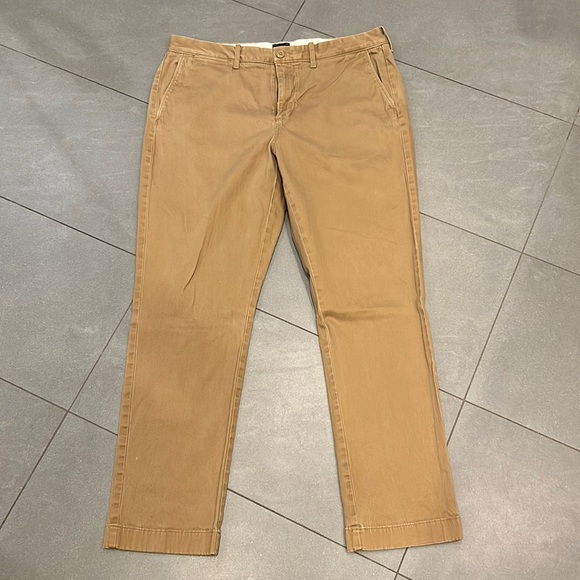 J. Crew Other - JCrew stretch khakis